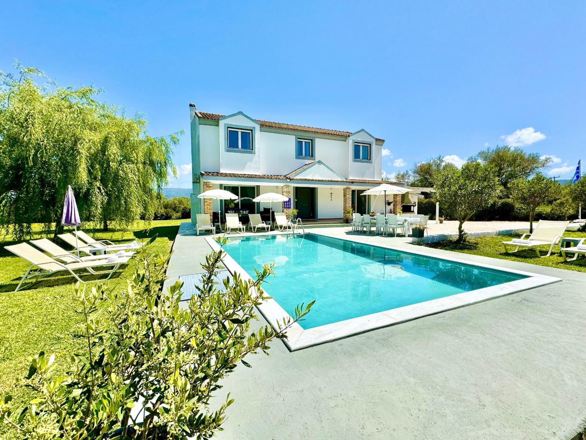 Villa Rubina Sidari With Private Pool By Dadovillas Velonádes Exterior foto
